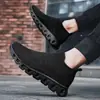 Tênis Meia de Cano Alto Tendência para Casal 2024, Leve Fly-Knit Casual Esportivo, Slip-On Unissex, Todo Preto, Transfronteiriço