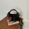 Bolso de nube plisado de ante para mujer 2026 nuevo estilo casual vintage bolso de hombro cruzado bolso de mano versátil para el día a día