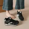 Zapatos de caña alta 2025 para mujer Invierno Nuevo Estilo Coreano Ins Estudiantes Femeninas Casual Deportivos Versátiles Tenis Street Shooting Hl8852-1