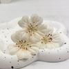 Artesanía de Simulación con Flor de Ciruelo Corazón Adorno de Cabeza Boda Pared de Flores Decoración de Coche de Boda Corona de Sombrero de Paja Accesorios para el Cabello Accesorios para Pasteles Pasador de Flor Flor