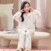 Pijama de Niña Estilo Princesa Primavera y Otoño Manga Larga Pantalón Largo Cuello de Encaje Infantil Cardigan Ropa de Casa Algodón Nube Conjunto de Dos Piezas