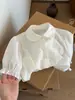 Camisa Blanca de Manga Corta con Cuello Peter Pan Estilo Francés para Mujeres Petite, Nuevo Diseño de Verano 2026, Top Corto de Nicho
