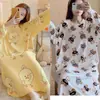 Nova camisola de manga comprida até o joelho para primavera, outono e inverno, estilo coreano, tamanho grande, corte solto, pode ser usada fora de casa, roupa de casa feminina