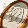 Pingente de flor de ágata natural de cinco pétalas de alta qualidade, novo pingente de flor da sorte estilo chinês, pequeno colar de flor de pessegueiro