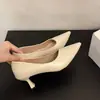 Zapatos de mujer modernos y elegantes, nuevos zapatos elegantes para damas de honor, punta fina, espectaculares tacones altos 2026 que no cansan los pies, zapatos profesionales