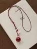 Collar Original Nuevo Estilo Pastoral de Granada, Diseño Minimalista de Nicho, Versátil y Elegante, Cadena para Clavícula de Granada Roja Apilable