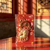 Chaveiro Pingente do Zodíaco Ovelha Folha de Ouro Imitação, Rico e Próspero, Cordeiro Desenho Animado Dupla Face, Cordão para Celular Vermelho
