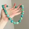 [Terra das Fadas dos Campos Verdes] Colar de borla de cristal verde estilo floresta para mulheres, corrente de clavícula cool e chique, colar doce e cool para garotas descoladas