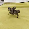 Mulan Plateada en Cobre, la Heroína Que Tomó el Lugar de Su Padre en el Ejército, Objeto Antiguo Sólido Vintage Adorno Artesanal Decorativo para Escritorio