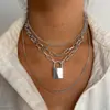 Colar Pingente Metal Chave Cadeado Retro Europeu e Americano Cruzado Moda Criativa Versátil Colar Multicamadas para Mulheres