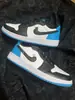 Zapatos Aj1 Obsidian Negro y Blanco Panda para Hombre y Mujer Negro Rojo Gris Blanco Negro Bajos Otoño e Invierno de Caña Baja Casual Pareja Zapatos Deportivos
