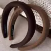 Diadema de Esponja de Color Sólido Color Maillard Primavera y Verano de Ala Ancha para Mujeres con Parte Superior Alta del Cráneo y Diadema con Pasador Pequeño que Muestra la Cara para Lavarse la Cara