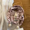Cachecol para Bebê Outono/Inverno Novo Estilo Padrão Coração de Diamante Cachecol Triângulo de Camada Dupla para Meninos e Meninas, à Prova de Vento e Quente, Versão Coreana
