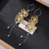 Brincos Europeus e Americanos Exagerados Estilo Metal Flor Geométrica com Franjas, Modernos e Versáteis para Uso Diário, Estilo Doce, Nova Tendência
