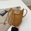 Bolsa de Ombro Transversal Casual Retro de Inverno 2025 Bolsa Saco de Nicho Moda Feminina