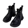Botas Martin femininas de sola grossa, sola plana, novo estilo 2026, versáteis para outono e inverno, adequadas para mulheres baixinhas, estilo britânico, forradas com fleece, engrossadas e quentes, botas curtas