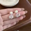 Pendientes de Zirconia Rosa Azul y Perla de Lujo Ligero Versátiles de Nuevo Estilo, Temperamento Sencillo y Suave, Pendientes de Doble Uso para Mujer, Venta al por Mayor desde el Fabricante