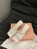 Sandálias de Salto Alto com Tiras Cruzadas Estilo Francês para Mulheres, Nova Moda Verão 2026 Versátil Bico Quadrado Abertas Salto Agulha Chinelo