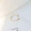 Anillo Abierto Simple Estilo Coreano Anillo Liso de Acero de Titanio para Niñas, Anillo de Dedo Índice de Pareja con Diseño de Nicho Moderno y Versátil