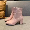 Botines de piel suave, botas rosas de corte ajustado, ropa exterior, nuevo estilo invierno 2026, versátiles, tallas 35-42, tallas grandes, botines para mujer