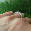 Huajie desea el anillo de compromiso de imitación de circón microincrustado más vendido nuevo plataforma de comercio exterior europea y americana suministro anillo femenino