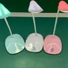 Lâmpada de mesa de cabeceira atacado de fábrica carregamento USB por toque LED inteligente pequena lâmpada de mesa infantil aprendizado proteção ocular lâmpada de mesa para leitura