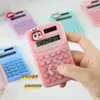 Calculadora Fofa Desenho Animado Aparência Premium Estudante Escritório Portátil Mini Pequeno Computador Papelaria de Aprendizagem Atacado