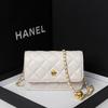 Bolso de Flor de Camelia para Mujer 2026 Modelo Nuevo Bolso Acolchado con Cadena con Bola Dorada Pequeña Bolso Cruzado Versátil de Nicho Bolso Pequeño Cuadrado de Hombro