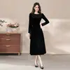 Elegante vestido de dama de alta calidad con pedrería, pequeño vestido negro estilo Hepburn, elegante vestido de socialité adelgazante en negro