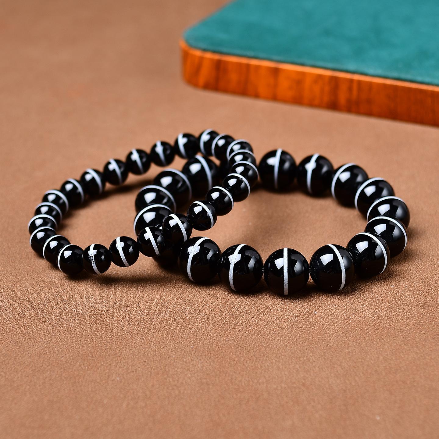 一线天玛瑙手串