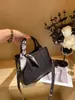 Bolso de mano de moda de alta gama 2025 nuevo bolso de mujer para mamá elegante bolso de hombro bolso bandolera moderno