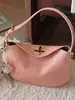 Bolsa para Lancheira Versátil com Fecho de Metal, Nova Moda Verão 2026, para Mulheres, Bolsa de Mão Texturizada para o Dia a Dia, Bolsa de Ombro e Transversal