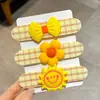 Accesorios para el cabello de velcro de dibujos animados dulces y lindos para mujer, de alta calidad y elegantes para el uso diario, nuevo diseño floral 2026, pegatinas para flequillo de niños