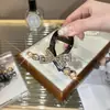 Horquilla mediana de moño brillante pinza de agarre de alta calidad para la parte trasera de la cabeza femenina pinza de tiburón de moda nueva