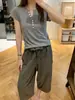 Camiseta Rosa Leve e Respirável de Seda Gelada com Gola Henley para Mulheres, Moda Verão, Manga Curta, Tricô