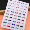50 Pares de Aretes de Tachuela con Pedrería de Tamaño Mixto en Empaque de Esponja Set de Joyería con Pedrería Incrustada
