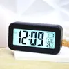 Em Estoque Novo Relógio Eletrônico Simples LCD para Estudante Despertador Atacado Mesa Sala de Estar Infantil Soneca Despertador