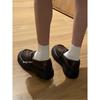 Mocassins de Plataforma Slip-On Preguiçosos Verão 2025 Novo Versátil Estilo Britânico Retrô Sapatos de Couro Pequenos