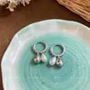 Brincos de pérola com pingente de gota d'água estilo coreano, brincos de moda requintados de nicho, brincos simples e versáteis, elegantes e estilosos
