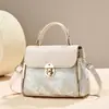 Bolsa com Senso de Design de Comércio Exterior Nova Bolsinha de Mão Estilosa Bolsa de Ombro Clássica de Alta Qualidade Bolsa Transversal Tendência para Mulheres