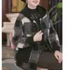 Outono e Inverno 2025 Novo Cardigã com Capuz de Veludo Xadrez Dupla Face, Peça de Roupa Externa Solta e Fashion, Peça de Roupa Externa Casual de Lã para Mulheres