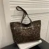 Bolsa de Tote Retro de Gran Capacidad, Bolsa de Tote de Aspecto Elegante y de Moda, Bolso de Hombro de Nuevo Estilo, Bolso de Mano para Mujer Elegante y a la Moda