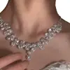 Set de Collar y Aretes con Borla de Circonita con Diamantes Completos Super Brillantes Cadena para Clavícula de Lujo Ligero Temperamento de Gama Alta Accesorios para Cena Venta al por Mayor
