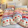 Ins Outono/Inverno Leite Fleece Renda Conjunto de Quatro Peças Capa de Edredom de Flanela Lençol de Cama Conjunto de Cama Quente de Fleece de Coral