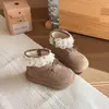 Botas Curtas de Veludo com Laço Estilo Coreano para Meninas 2025 Outono e Inverno Novos Sapatos Infantis Sapatos de Algodão de Princesa para Meninas Sapatos de Bebê