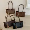 Bolso de Hombro para Mujer Estilo Coreano Chic Retro de Nicho, Nuevo Otoño, Ligero, de Lujo, Versátil, para el Trabajo y el Viaje