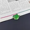 Broche Divertido e Fashion de Tubarão Melancia Insígnia com Design de Tubarão Melancia Acessórios de Peixe Bobo Desenho Animado Decoração para Roupas Bolsas