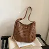 Bolsa Tote de Ombro Único/Sob o Braço Feminina Exquisita, Simples, Fashion, de Nicho de Alto Padrão, Nova Coleção Primavera/Verão 2026