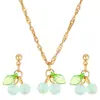 Cadena para Clavícula de Diseño de Nicho de Lujo Ligero Conjunto de Accesorios de Temperamento para Mujer Transfronterizo Collar Rojo Cereza Juego de Pendientes