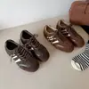 Kalaoye zapatillas de entrenamiento alemanas súper populares para mujer, zapatillas retro de retazos para otoño, zapatos casuales de cuero genuino con plataforma interior, zapatos juveniles de moda